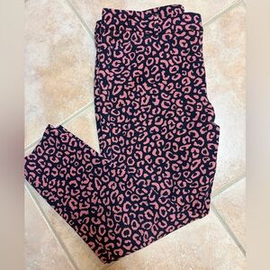 Old Navy Pixie Ankle Size 14